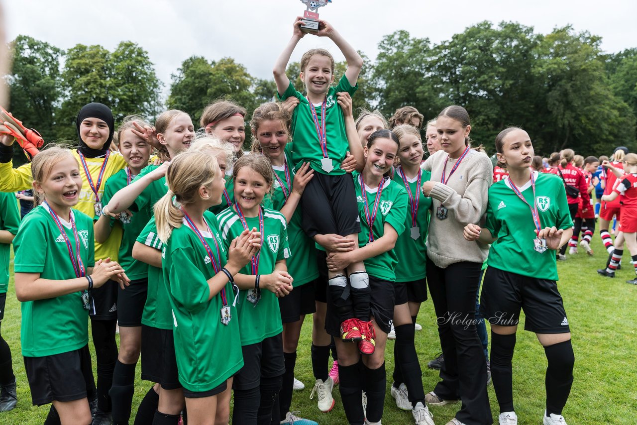 Bild 254 - Loewinnen Cup
